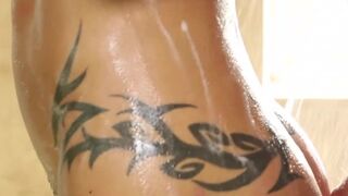 Nuru Massage MEMBER FANTASY Hot Mom Gets Oiled and Facialed