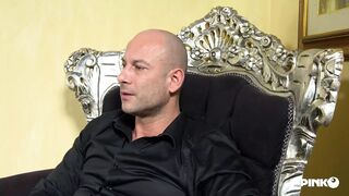Mike Angelo buggers the MILF Malena and the teen Selvaggia Forte