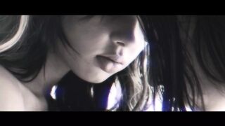 HOT GIRL SUCKS CUM OFF DICK AFTER A HARD DEEP FUCK