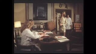 LA DOTTORESSA PRIVATA (scene #01) - (original version in