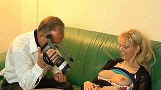 Die Fickwette mit meiner Nachbarin - bitte Video nicht anschauen