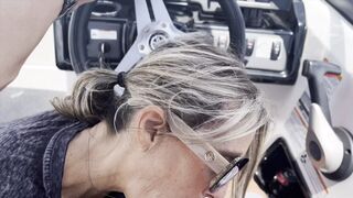 MILF Dianne Giving Boat Head